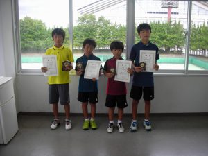 第３１回福島県秋季小学生テニス選手権大会男子シングルス入賞者