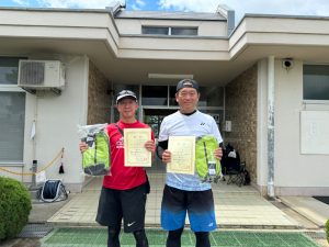 第４２回秋田杯テニスの日記念ダブルステニス選手権大会４５歳男子ダブルス入賞者